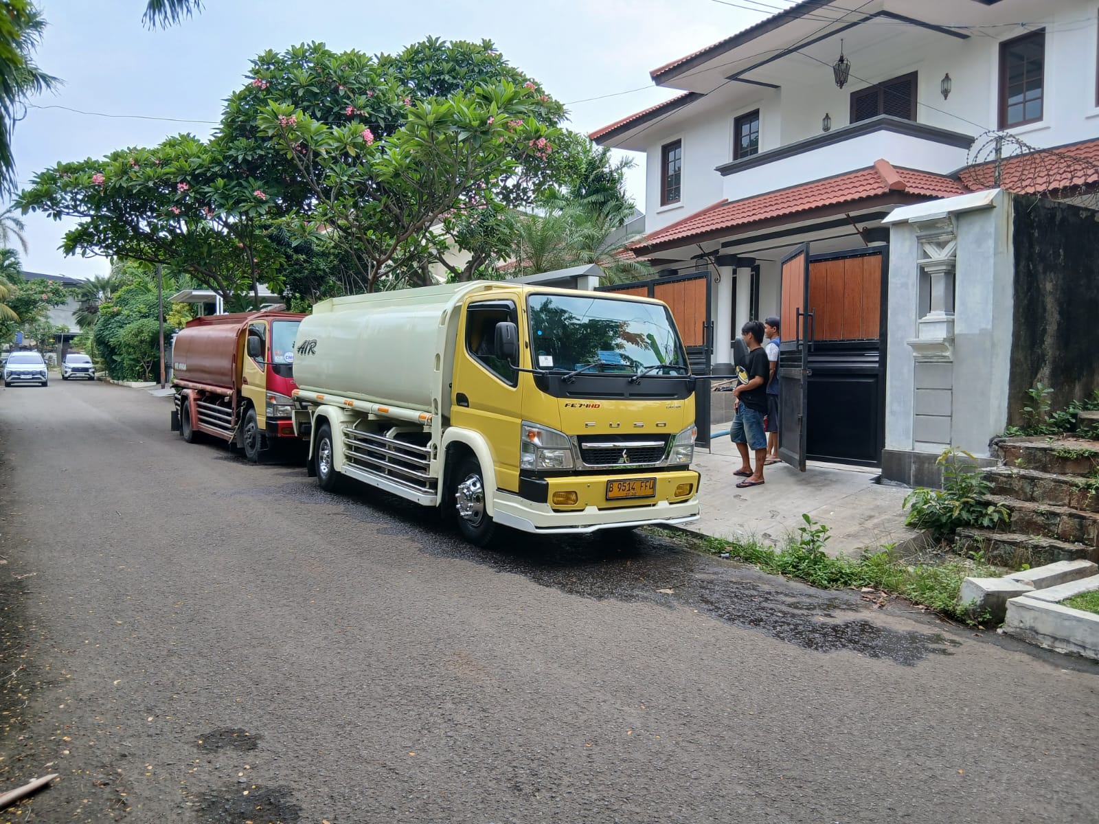 Suplai Air Bersih Domestik & Komersial