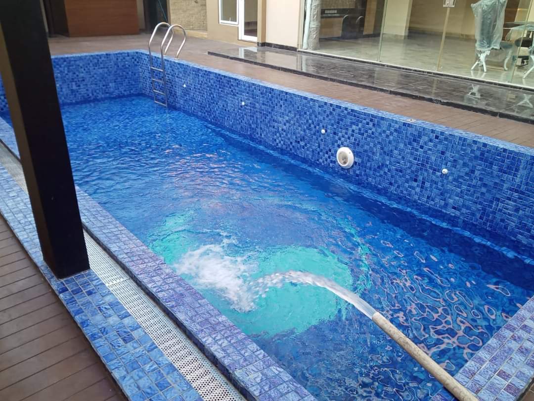Jual Air Kolam Renang 
